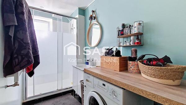 Maison individuelle sur 400 m2 de terrain, 3 chambres...