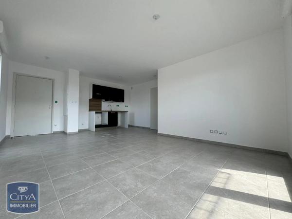Appartement à louer 2 pièces 44m² Arles (13200)