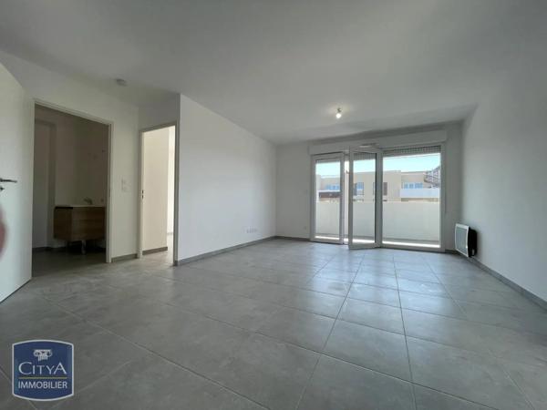 Appartement à louer 2 pièces 44m² Arles (13200)