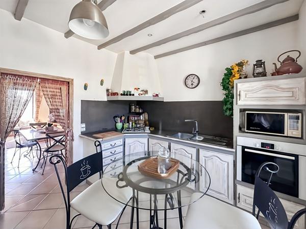Appartement 5 pièces à vendre à Chateaurenard - Idéal investisseur