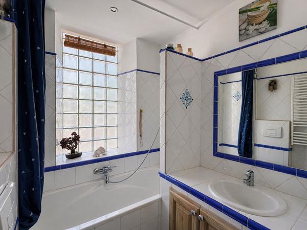 Appartement 5 pièces à vendre à Chateaurenard - Idéal investisseur