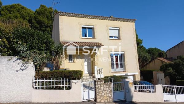 Maison de 125 m² sur un joli terrain avec piscine et terrasses - 3 chambres - Garage