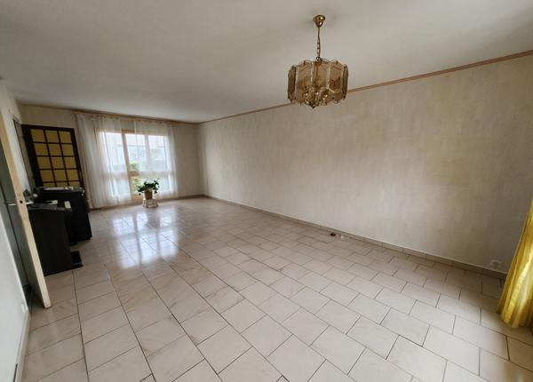 Maison Dourdan 5 pièces 120 m2