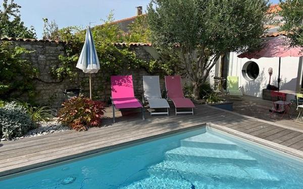 Maison à vendre    4 pièces •  La Rochelle