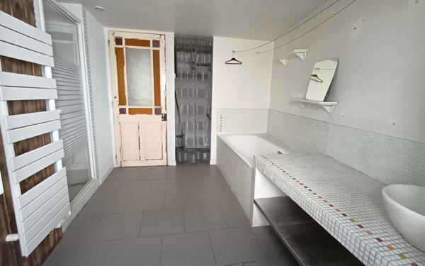 Maison à vendre    4 pièces •  La Rochelle