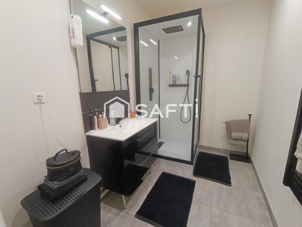 Immeuble de rapport entièrement rénové