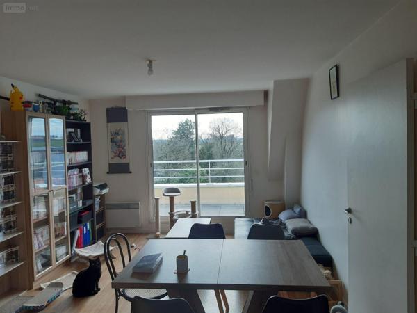 Appartement ancien à vendre à Locminé dans le Morbihan (56500), ref : 063-404