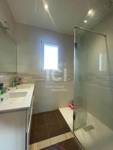 Maison - 5 pièces - 97 m²