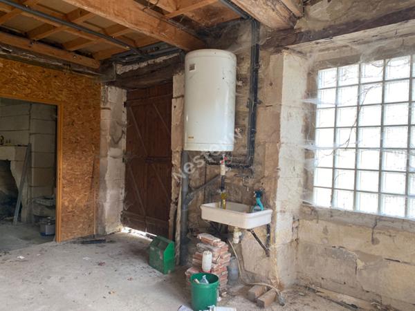 Habitation avec logements et local a Lisle proche tous commerces