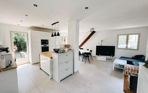 Maison à vendre    4 pièces • 80 m2 Francheville