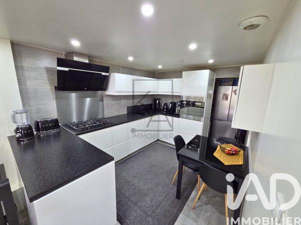 Maison à vendre 3 pièces 81,18 m² Saint-Michel-sur-Orge