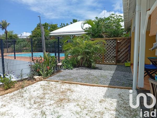 Appartement 1 pièce de 28 m² à Saint-François (97118)