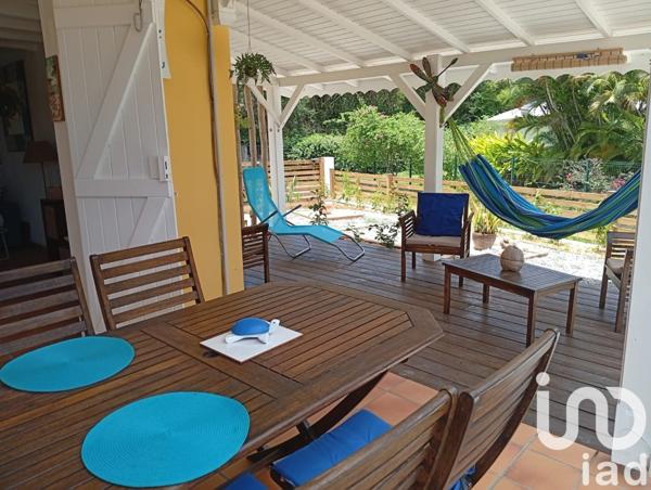 Appartement 1 pièce de 28 m² à Saint-François (97118)