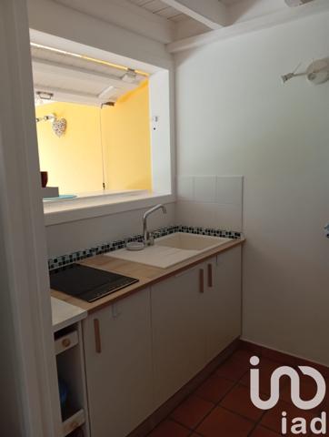 Appartement 1 pièce de 28 m² à Saint-François (97118)