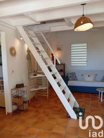 Appartement 1 pièce de 28 m² à Saint-François (97118)