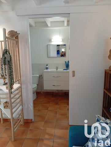 Appartement 1 pièce de 28 m² à Saint-François (97118)