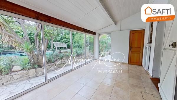 MAISON INDÉPENDANTE  PLAIN PIED DE  6 PIÈCES - CENTRE DE 83370 SAINT AYGULF