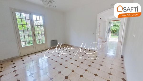 MAISON INDÉPENDANTE  PLAIN PIED DE  6 PIÈCES - CENTRE DE 83370 SAINT AYGULF