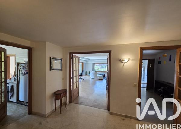 Maison à vendre 7 pièces 307 m² Sallanches