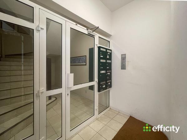 Immeuble 18 pièces - 510 m²