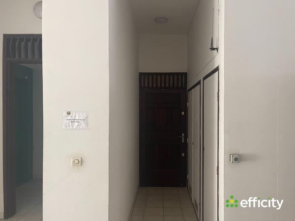 Immeuble 18 pièces - 510 m²