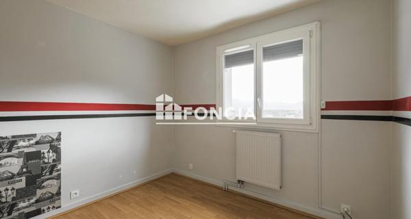 À vendre Appartement 5 pièces 90.46 m² - Saint-égrève 38120