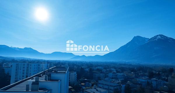 À vendre Appartement 5 pièces 90.46 m² - Saint-égrève 38120