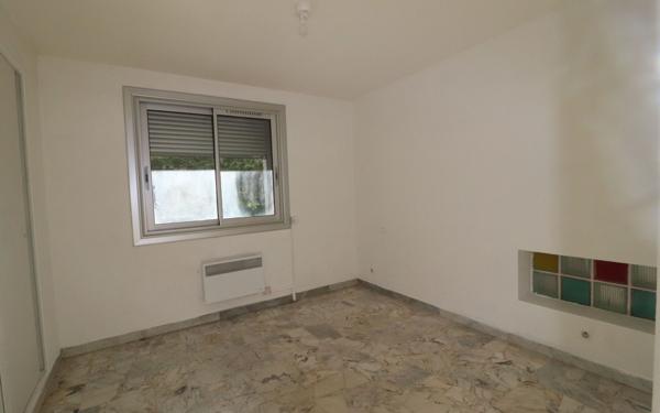 Appartement à louer    2 pièces • 47,50 m2 Roquevaire