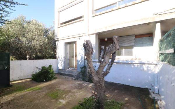 Appartement à louer    2 pièces • 47,50 m2 Roquevaire
