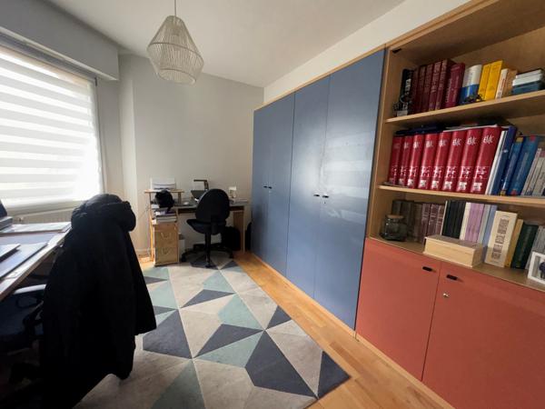 Maison individuelle en semi plain pied 200 m² habitables – Wasquehal – Terrain arboré 850 m² WASQUEHAL