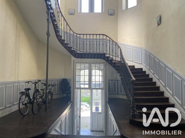 Maison à vendre 15 pièces 1 200 m² Châlons-en-Champagne