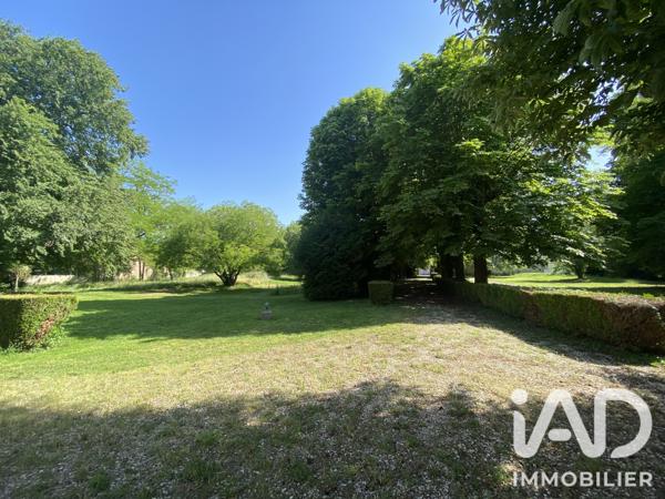 Maison à vendre 15 pièces 1 200 m² Châlons-en-Champagne