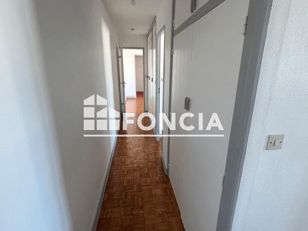 Location Appartement 4 pièces 76.56 m² - BATIMENT X La Riche 37520