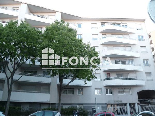 Location Appartement 2 pièces 37.5 m² - 152-154 RUE DU ROUET Marseille 13008