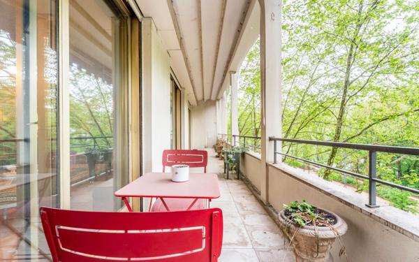 Appartement à vendre    4 pièces • 136,11 m2 Lyon 6
