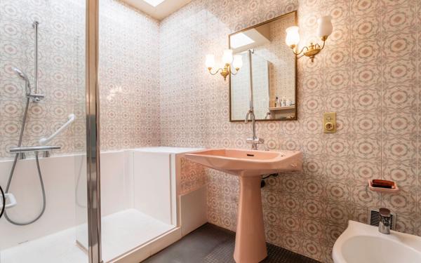 Appartement à vendre    4 pièces • 136,11 m2 Lyon 6