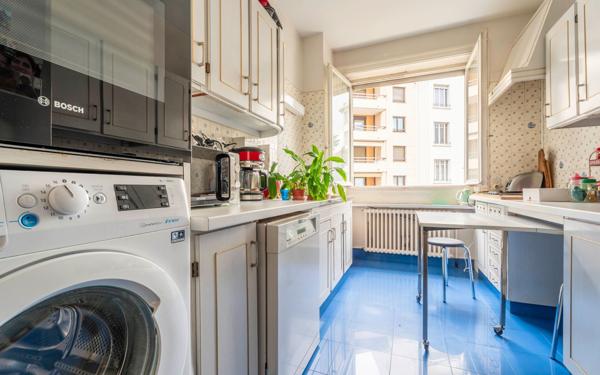 Appartement à vendre    4 pièces • 136,11 m2 Lyon 6