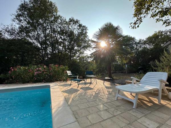 Maison ancienne - Gourdon EXCLUSIVITE - Secteur GOURDON - Maison en pierre atypique, four à pains, piscine sur 3455 m² boisés