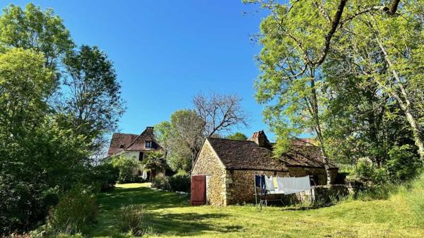 Maison ancienne - Gourdon EXCLUSIVITE - Secteur GOURDON - Maison en pierre atypique, four à pains, piscine sur 3455 m² boisés
