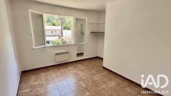 Maison à vendre 4 pièces 81 m² Solliès-Toucas