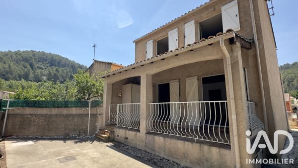 Maison à vendre 4 pièces 81 m² Solliès-Toucas