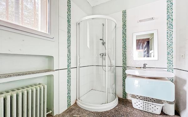 Maison à vendre    5 pièces •  Fréjus