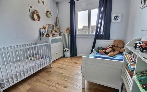 Maison à vendre    4 pièces • 80,09 m2 Plaisir