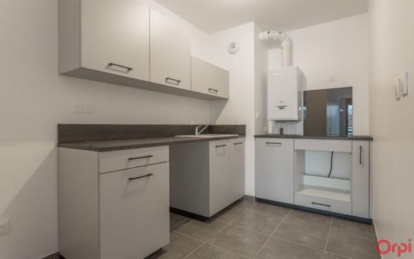 Appartement à louer    2 pièces •  Sainte-Geneviève-des-Bois