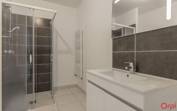 Appartement à louer    2 pièces •  Sainte-Geneviève-des-Bois