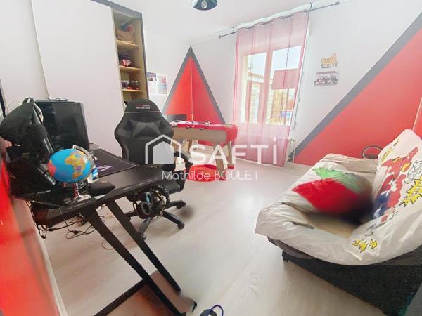 Maison plain-pied avec 5 chambres + 1 bureau