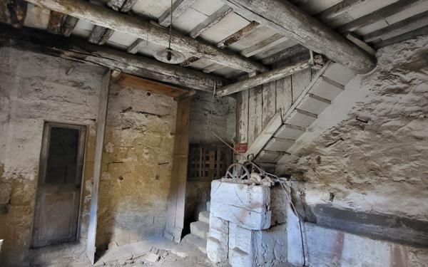 Maison à vendre    2 pièces •  Vauvert