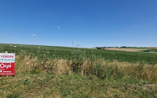 Terrain à vendre    Homblières