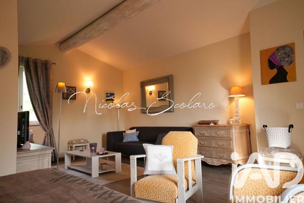 Maison à vendre 8 pièces 310 m² Cheval-Blanc