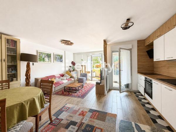 Appartement
         2 pièces
        - 53 m² Exclusivité 219 000 € *